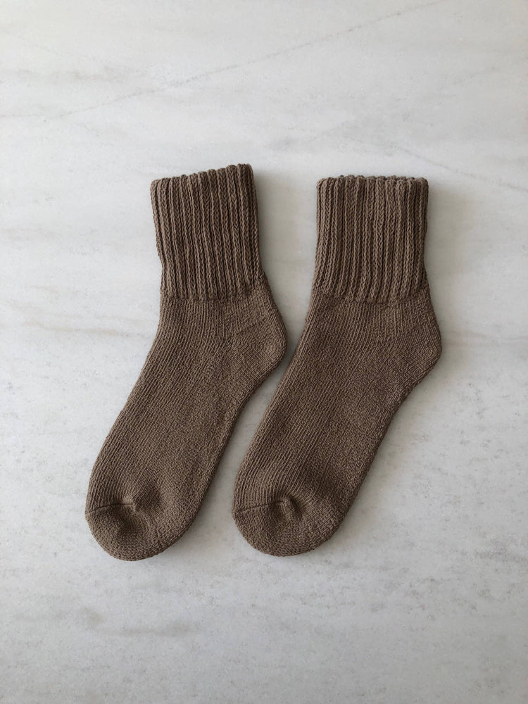 PACK OF TWO - SUPER TERRY ANKLE SOCKS: Cream & Brown / One size ( L/XL )