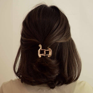 Nar'sha Metal Hair Claw Clip in Gold