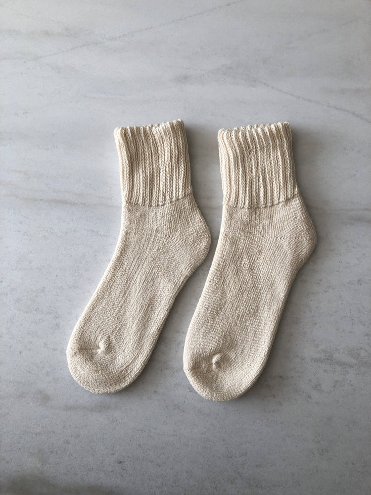 PACK OF TWO - SUPER TERRY ANKLE SOCKS: Cream & Brown / One size ( L/XL )