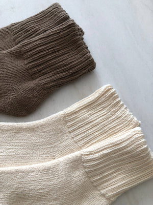 PACK OF TWO - SUPER TERRY ANKLE SOCKS: Cream & Brown / One size ( L/XL )