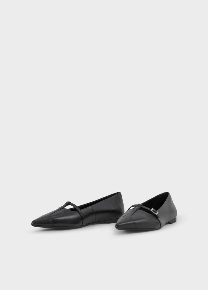 Vagabond Hermine Slingback Flat in Black